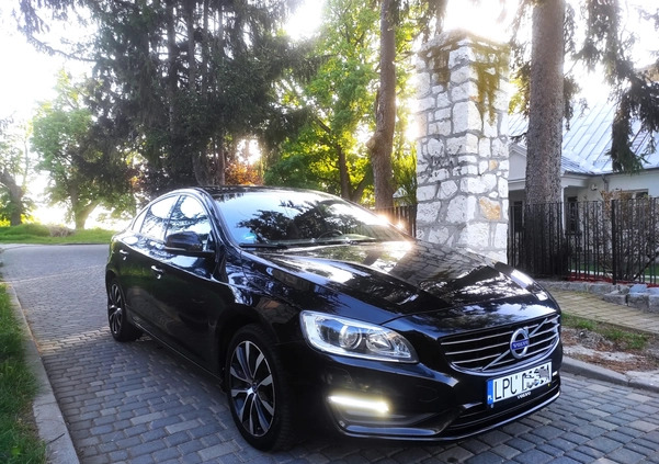 Volvo S60 cena 59900 przebieg: 177000, rok produkcji 2017 z Puławy małe 407